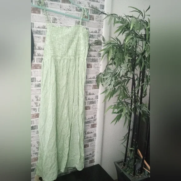 Primark Light Green Checkered Maxi Dress - Picture 5 of 7